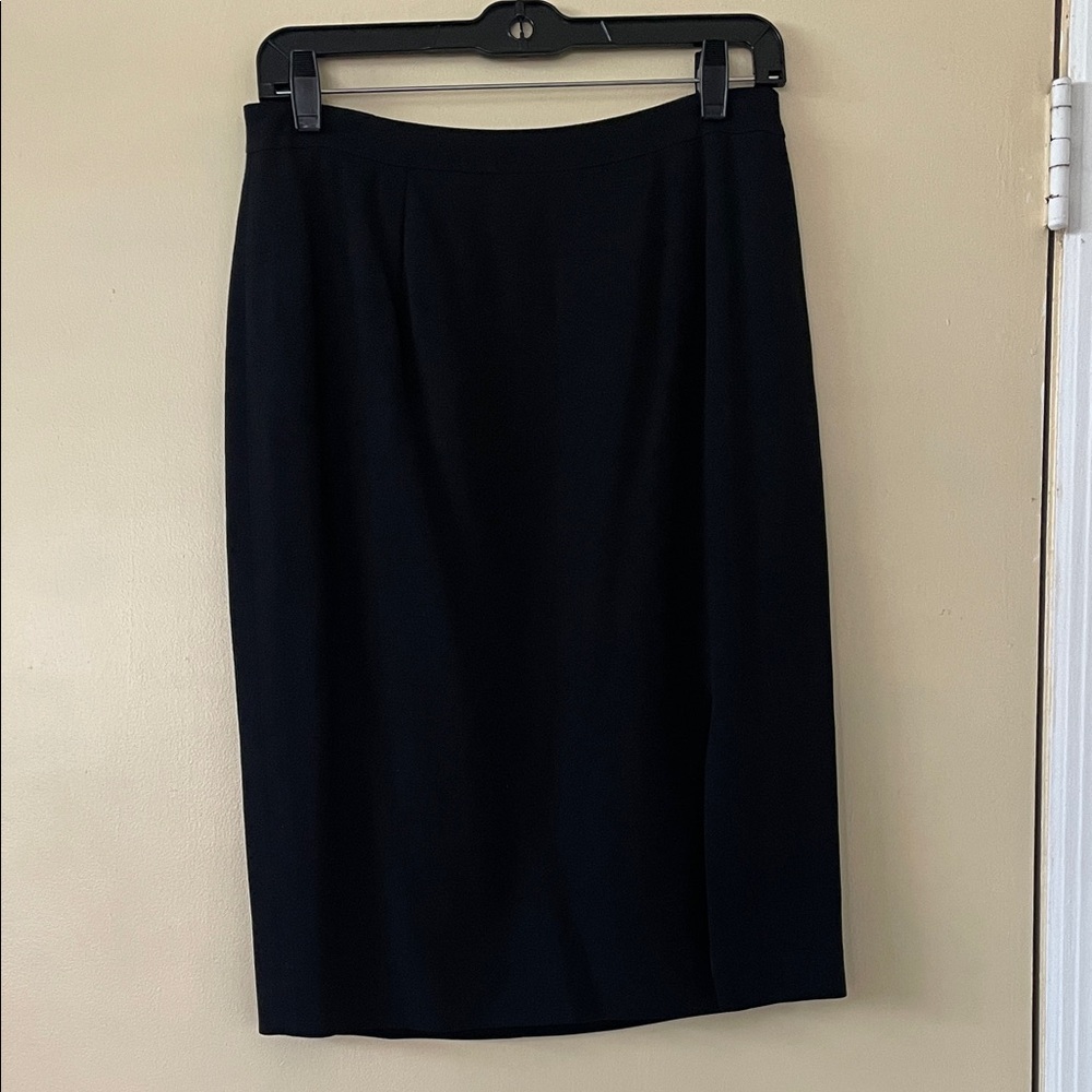 Classic Black Women's Skirt - Tailored Office Business Work Style
